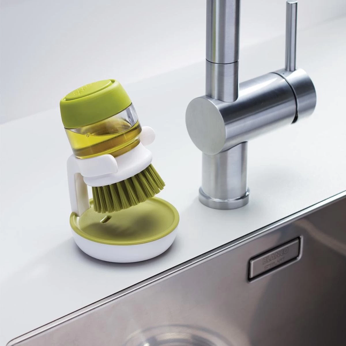 Joseph Joseph Afwasborstel Palm Scrub - Incl Houder - Grijs 8 Joseph Joseph Afwasborstel Palm Scrub - Incl Houder - Grijs - Afbeelding 6