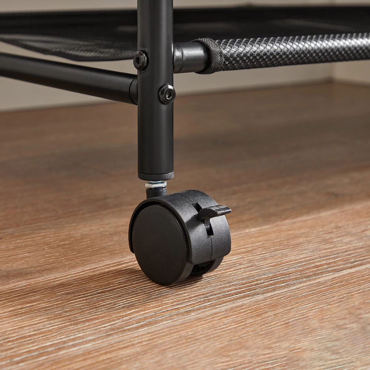 Acaza Stevige Wassorteerder - Wasmand Op Wieltjes Met 4 Uitneembare Vakken - 140L - Zwart 8 Acaza Stevige Wassorteerder - Wasmand Op Wieltjes Met 4 Uitneembare Vakken - 140L - Zwart - Afbeelding 6