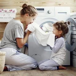 Omo Klein & Krachtig Wit Vloeibaar Wasmiddel - 8 X 20 Wasbeurten - Voordeelverpakking 17 Omo Klein & Krachtig Wit Vloeibaar Wasmiddel - 8 X 20 Wasbeurten - Voordeelverpakking -Schoonmaakartikelen Winkel 1200x1200 219