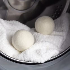 Apeiron Drogerballen - Droogballen - 6 XL Wasbollen - Droger - Duurzaam - Wasmachine - Wasverzachter - Energie Besparen - Zero Waste - Schapenvacht - Wol -Schoonmaakartikelen Winkel 1200x1200 581
