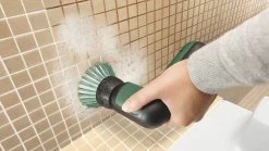 Bosch Universal Brush - Snoerloze Reiningsborstel -Schoonmaakartikelen Winkel 1200x675 4