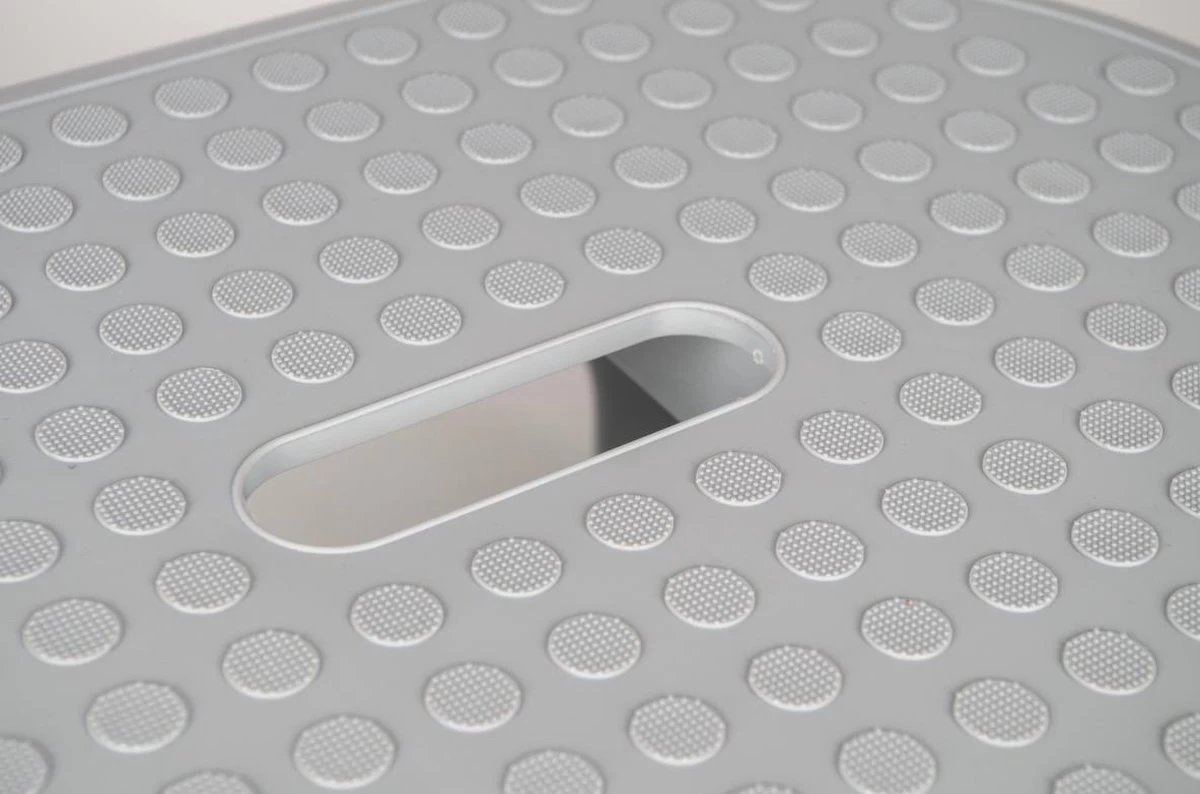 Curver One Step Opstapje Lichtgrijs 4 Curver One Step Opstapje Lichtgrijs - Afbeelding 2