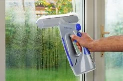 Swiss Pro+ Ruitenreiniger 3 In 1 WV 2 Blue Edition Window Vac - Ca. 120 M² - Waterzuiger - Incl. Smalle Zuigmond - Oplaadbaar - Raamwisser - Streeploos - Clicksystem - 2 Microvezeldoekjes - Met Sprayfunctie - Low Noise - Hepafilter 14 Swiss Pro+ Ruitenreiniger 3 In 1 WV 2 Blue Edition Window Vac - Ca. 120 M² - Waterzuiger - Incl. Smalle Zuigmond - Oplaadbaar - Raamwisser - Streeploos - Clicksystem - 2 Microvezeldoekjes - Met Sprayfunctie - Low Noise - Hepafilter -Schoonmaakartikelen Winkel 1200x799 50