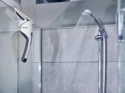 Leifheit Nemo - Set Raamreiniger En Badkamer Ruitenreiniger Met Gratis Wandhouder En Tweede Zuigmond 25 Leifheit Nemo - Set Raamreiniger En Badkamer Ruitenreiniger Met Gratis Wandhouder En Tweede Zuigmond -Schoonmaakartikelen Winkel 1200x899 21