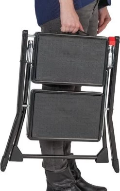 Huishoudtrap Opstapje Handy Zwart 2 Treden -Schoonmaakartikelen Winkel 754x1200