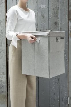 Brabantia Wasmand Met Deksel - Stapelbaar - 35 L - Grey 29 Brabantia Wasmand Met Deksel - Stapelbaar - 35 L - Grey -Schoonmaakartikelen Winkel 799x1200 13