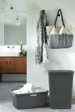 Curver Jute Wasmand Met Deksel 58L + Wasmand 46L - Donkergrijs 24 Curver Jute Wasmand Met Deksel 58L + Wasmand 46L - Donkergrijs -Schoonmaakartikelen Winkel 800x1200 21