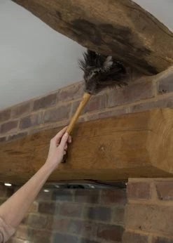 Plumeau Met Struisvogelveren, Bruin - KitchenCraft | Living Nostalgia -Schoonmaakartikelen Winkel 856x1200 1